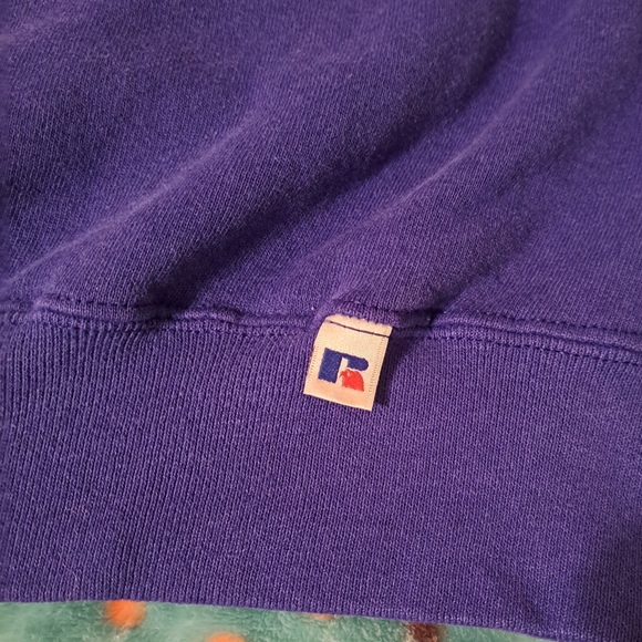 Vintage 2002 Best Ever St Pat's UMR Russell Sweater. Size Large - Picture 2 of 9